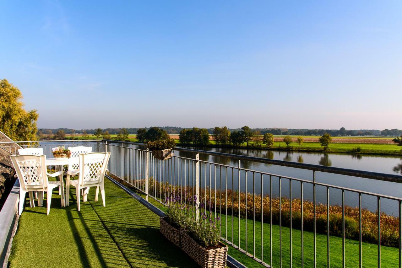 Vakantie Aan De Maas Broekhuizen  Экстерьер фото
