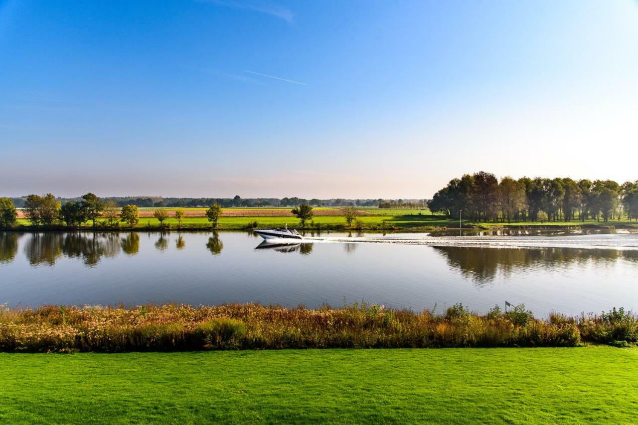 Vakantie Aan De Maas Broekhuizen  Экстерьер фото