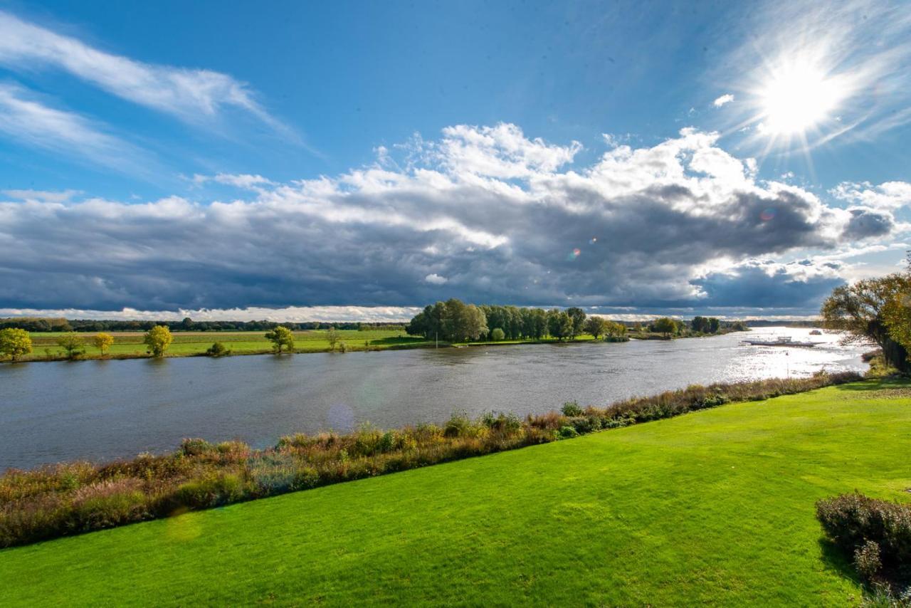 Vakantie Aan De Maas Broekhuizen  Экстерьер фото